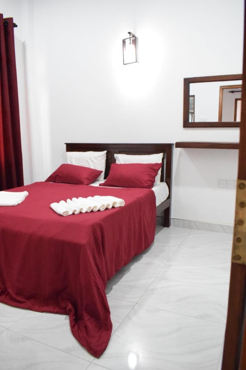 The Alexis'S Guest House Negombo Ngoại thất bức ảnh
