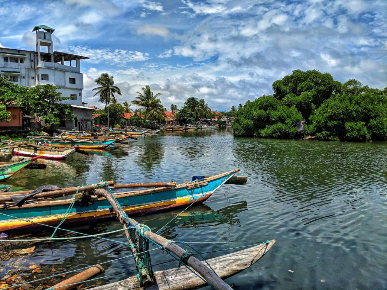 The Alexis'S Guest House Negombo Ngoại thất bức ảnh